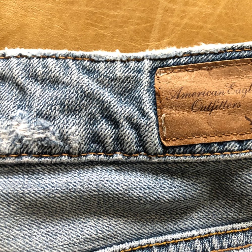 Low Rise Ripped Jean Shorts - Picture 3 of 4